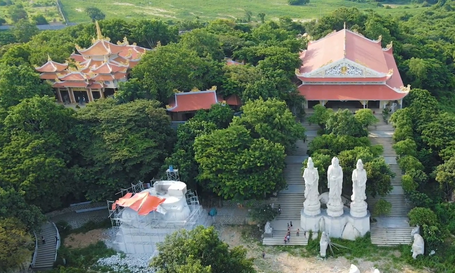 Chùa Hòn Một – Tịnh xá Linh Quang: Chốn bình yên giữa lòng Bà Rịa – Vũng Tàu